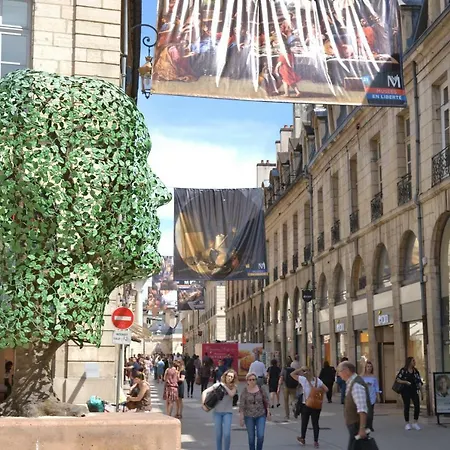 Jean Lebelin Апартаменты *