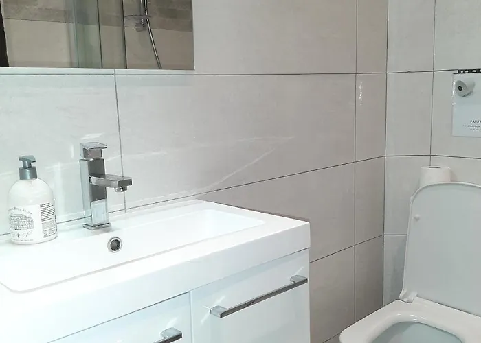 Апартаменты Jean Lebelin *